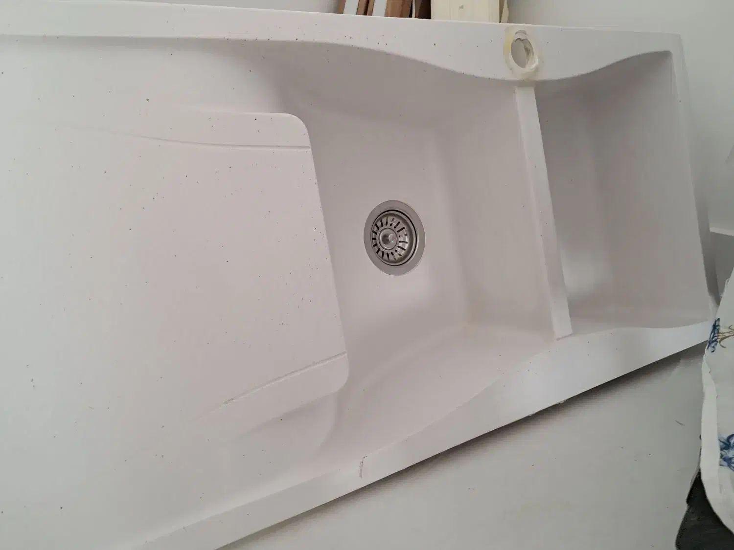 سینک گرانیتی سفید|لوازم سرویس بهداشتی|آران و بیدگل, |دیوار