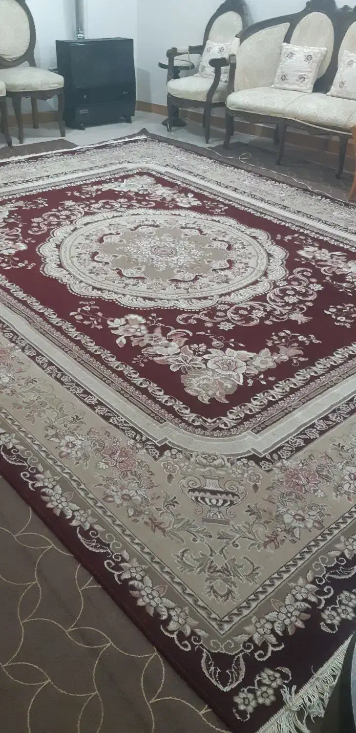 فرش ۱۲ متری بسیار زیبا و خوشرنگ|فرش|بابل, |دیوار