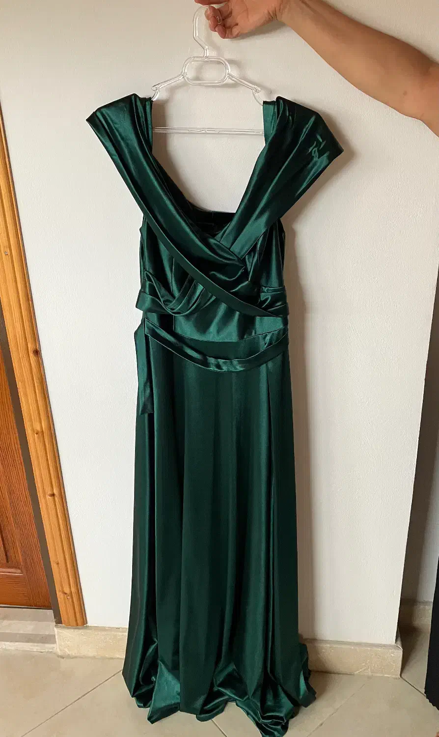 لباس مجلسی بلند|لباس|نور, |دیوار