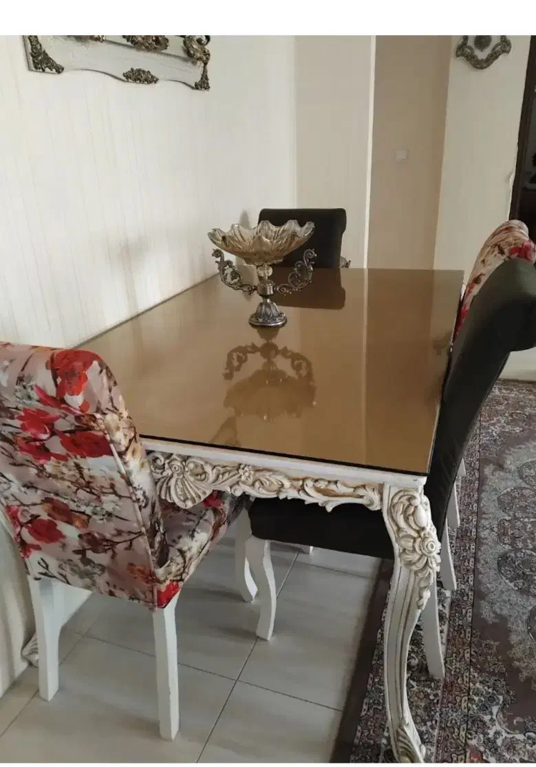 شیشه‌ی میز غذا خوری|میز و صندلی غذاخوری|هشتگرد, شهرک دریا|دیوار