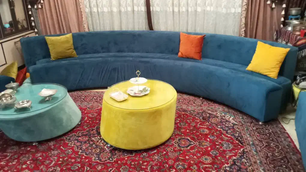 مبل|آرایشگاه و سالن‌های زیبایی|سمنان, |دیوار
