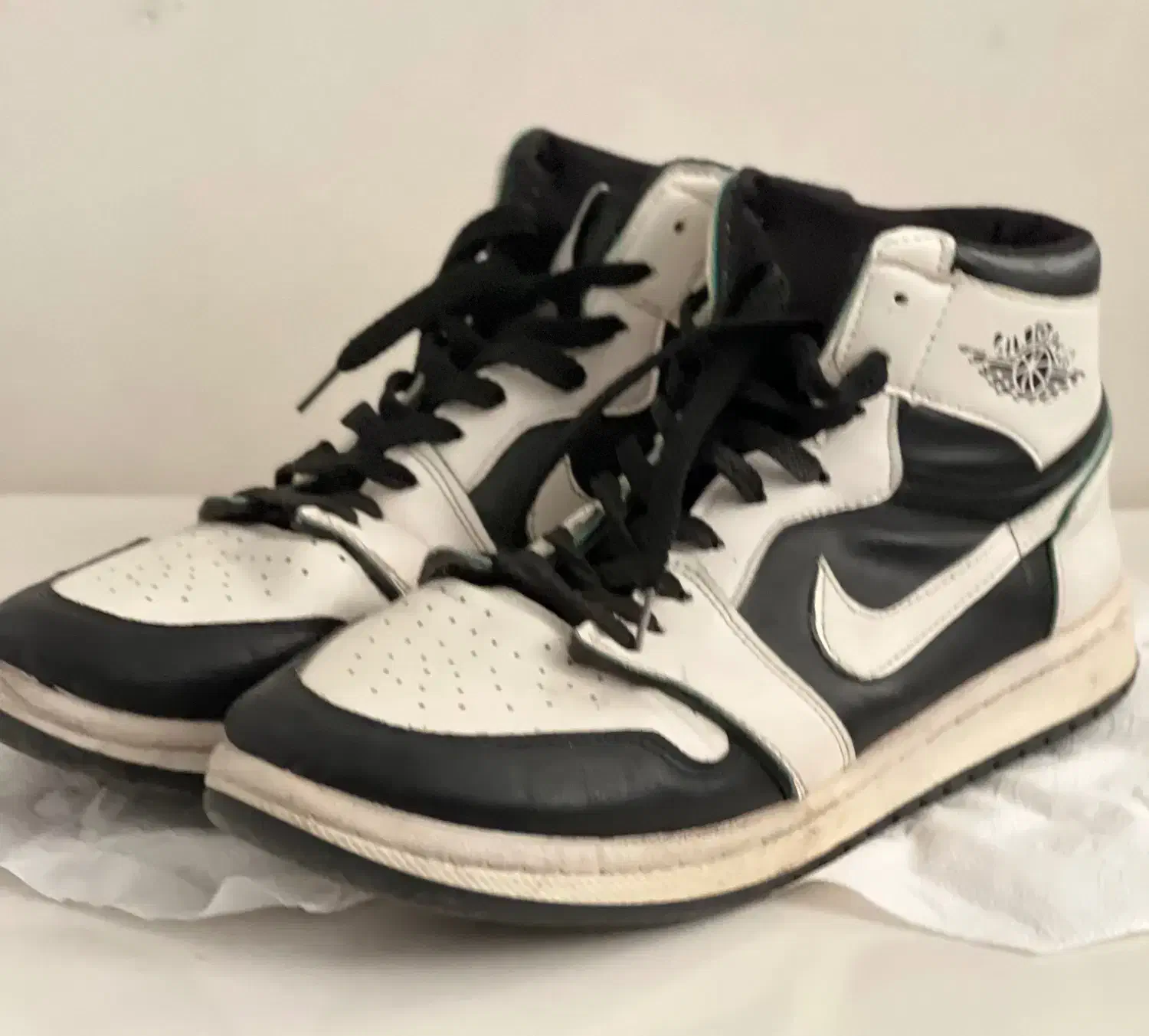 کتونی جردن نایک سایر۴۱،۴۲|کیف، کفش، کمربند|پاکدشت, حصار امیر|دیوار