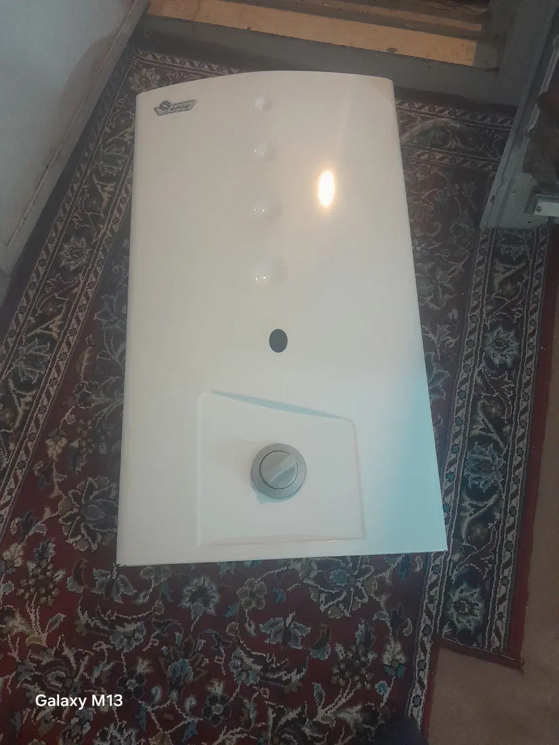 یک دستگاه آبگرمکن ایران شرق|آبگرمکن، پکیج، شوفاژ|محمدشهر, همایون ویلا|دیوار