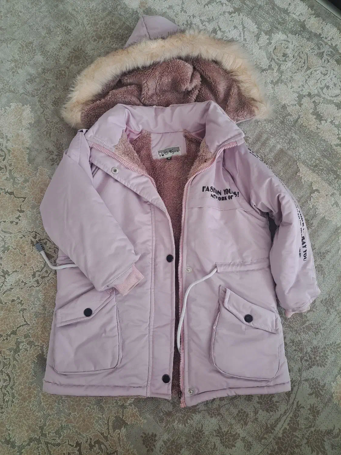 کاپشن دخترانه|کفش و لباس بچه|تبریز, |دیوار