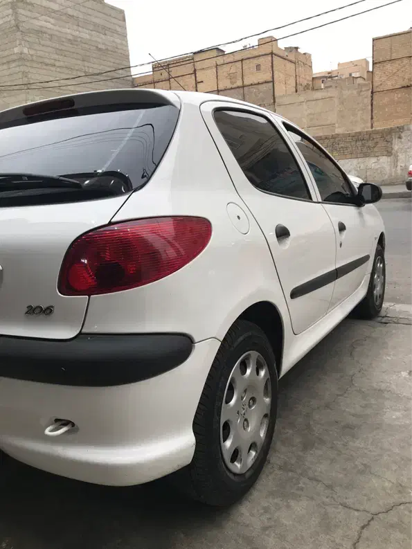 ۲۰۶ تیپ ۲ مدل ۹۸|خودرو سواری و وانت|فردیس, شهرک شهید حسینی|دیوار