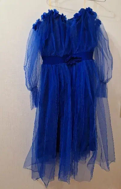 پیراهن عروسکی|لباس|رشت, دیلمان|دیوار