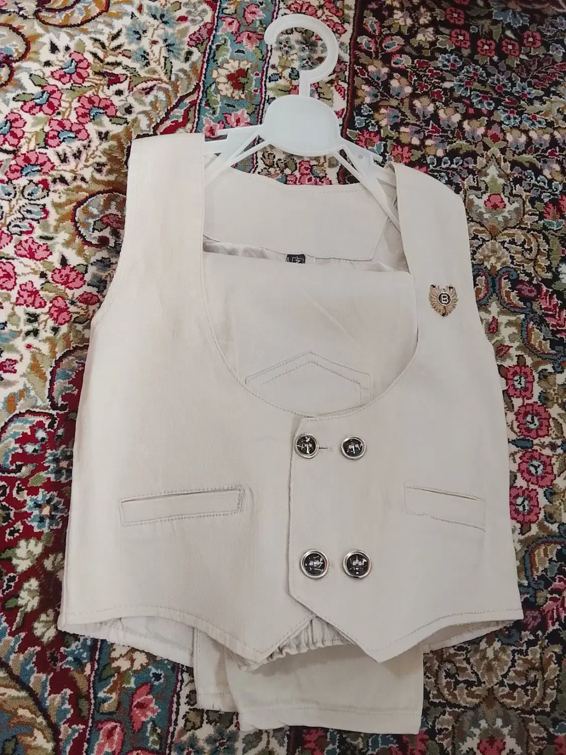 فروش چندین دست لباس بچه گانه|لباس|بم, |دیوار