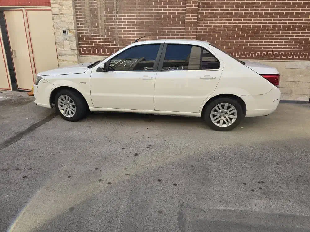 دنامعمولی مدل۹۷ ۱۸۱هزار تا کار کرده بی رنگ بی ضربه|خودرو سواری و وانت|قم, شهرک مهدیه (مدرس)|دیوار