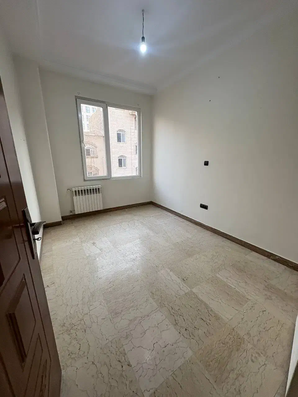 ۱۱۹ پونک دو‌خواب همیلا تک واحدی