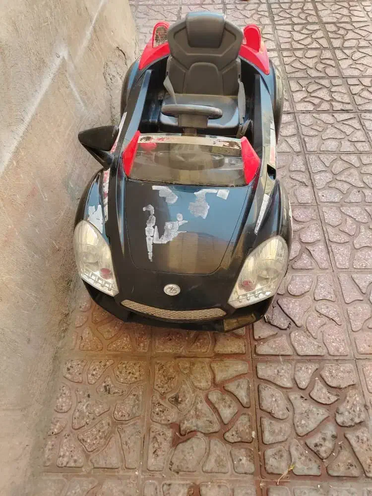 ماشین شارژی تک موتوره|اسباب‌‌بازی|قروه, |دیوار