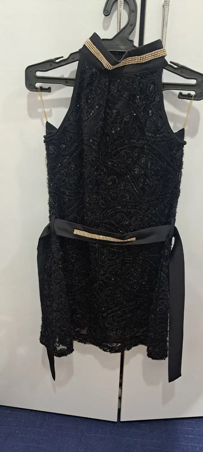 لباس مجلسی|لباس|قم, چهار مردان|دیوار