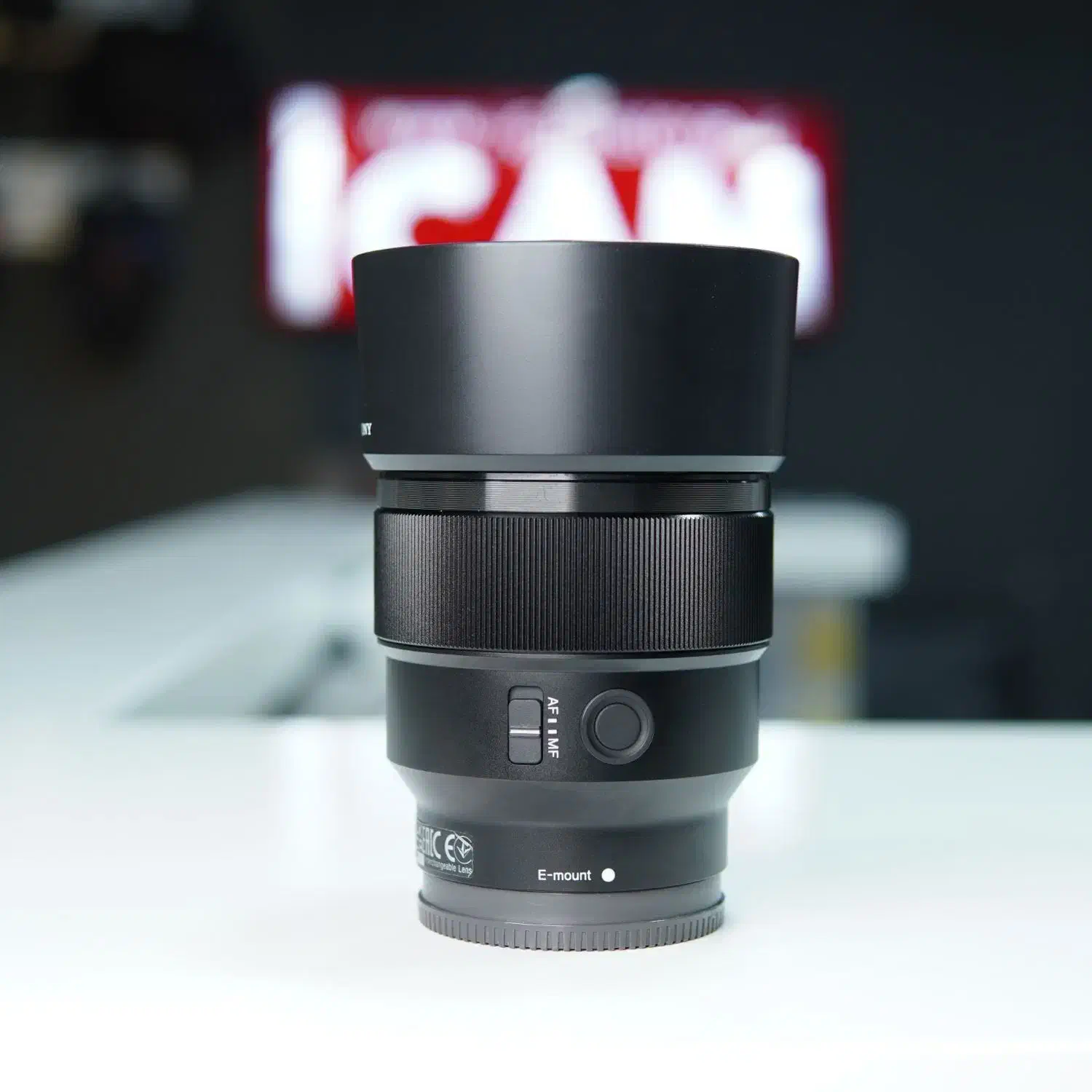 لنز سونی Sony 85 mm f 1.8 اوپن باکس|دوربین عکاسی و فیلم‌برداری|تهران, فردوسی|دیوار