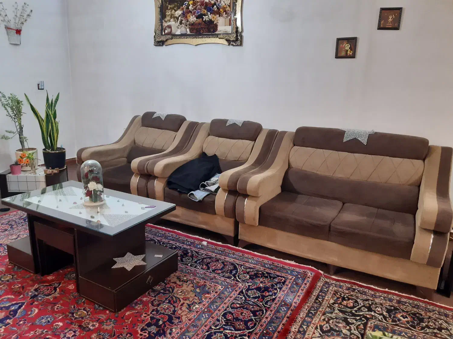 مبل در حد نو|مبلمان خانگی و میز عسلی|تاکستان, |دیوار