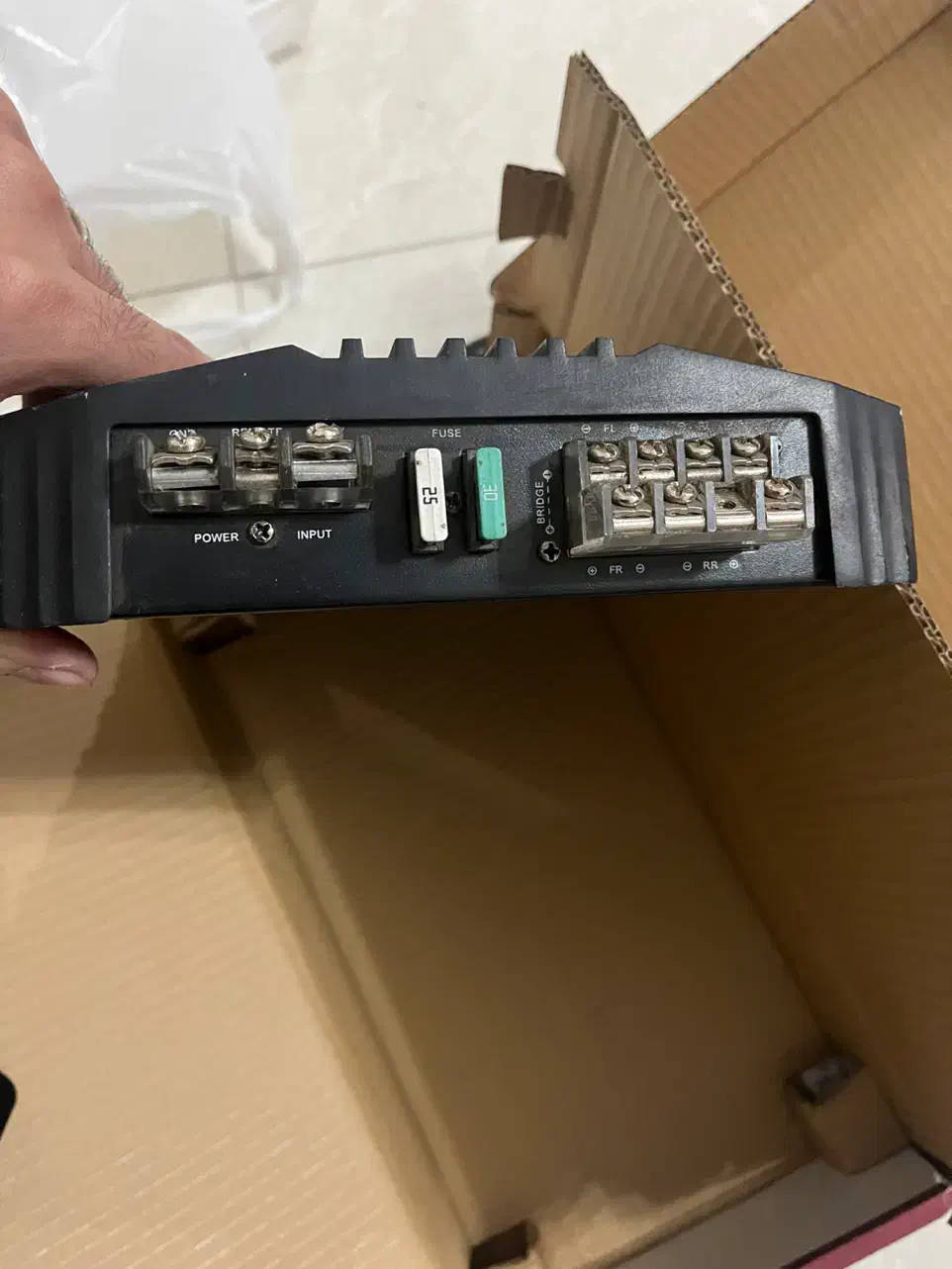 امپلی kARiNa .در حد نو و کاملا سالم|صوتی و تصویری|تهران, سلسبیل جنوبی|دیوار