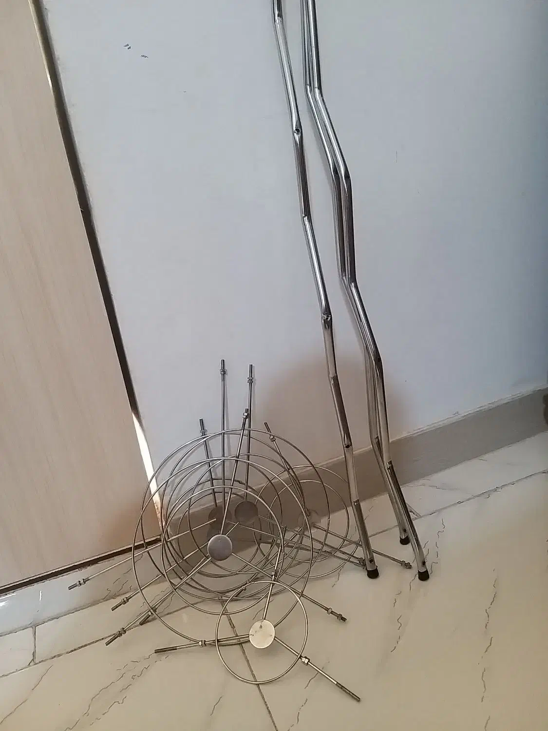 استند قابلمه|آب‌چکان و نظم‌دهنده ظروف|پیشوا, |دیوار