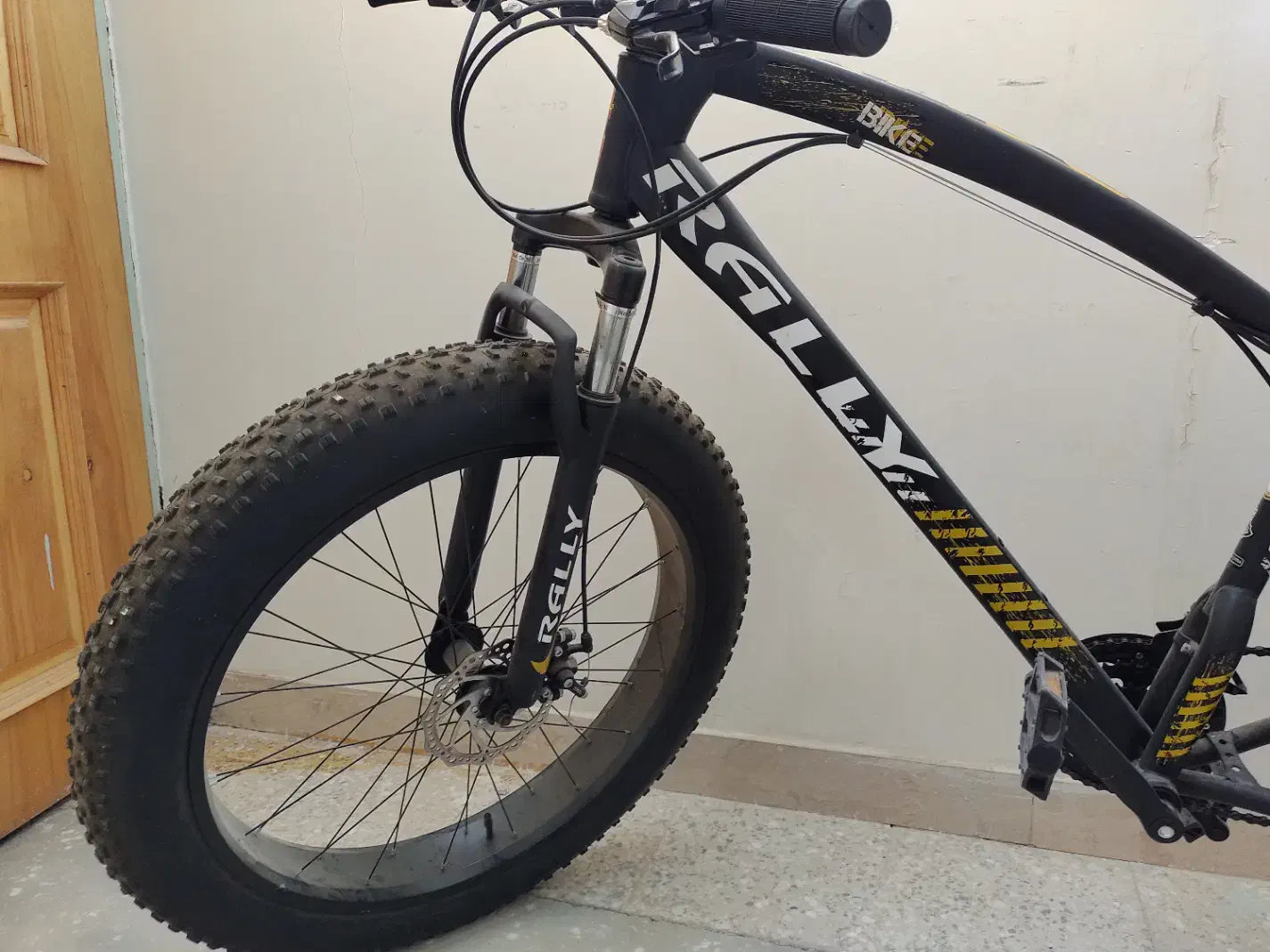 دوچرخه آفرودی لاستیک پهن سایز ۲۶ برند RALLY|دوچرخه، اسکیت، اسکوتر|تهران, دکتر هوشیار|دیوار