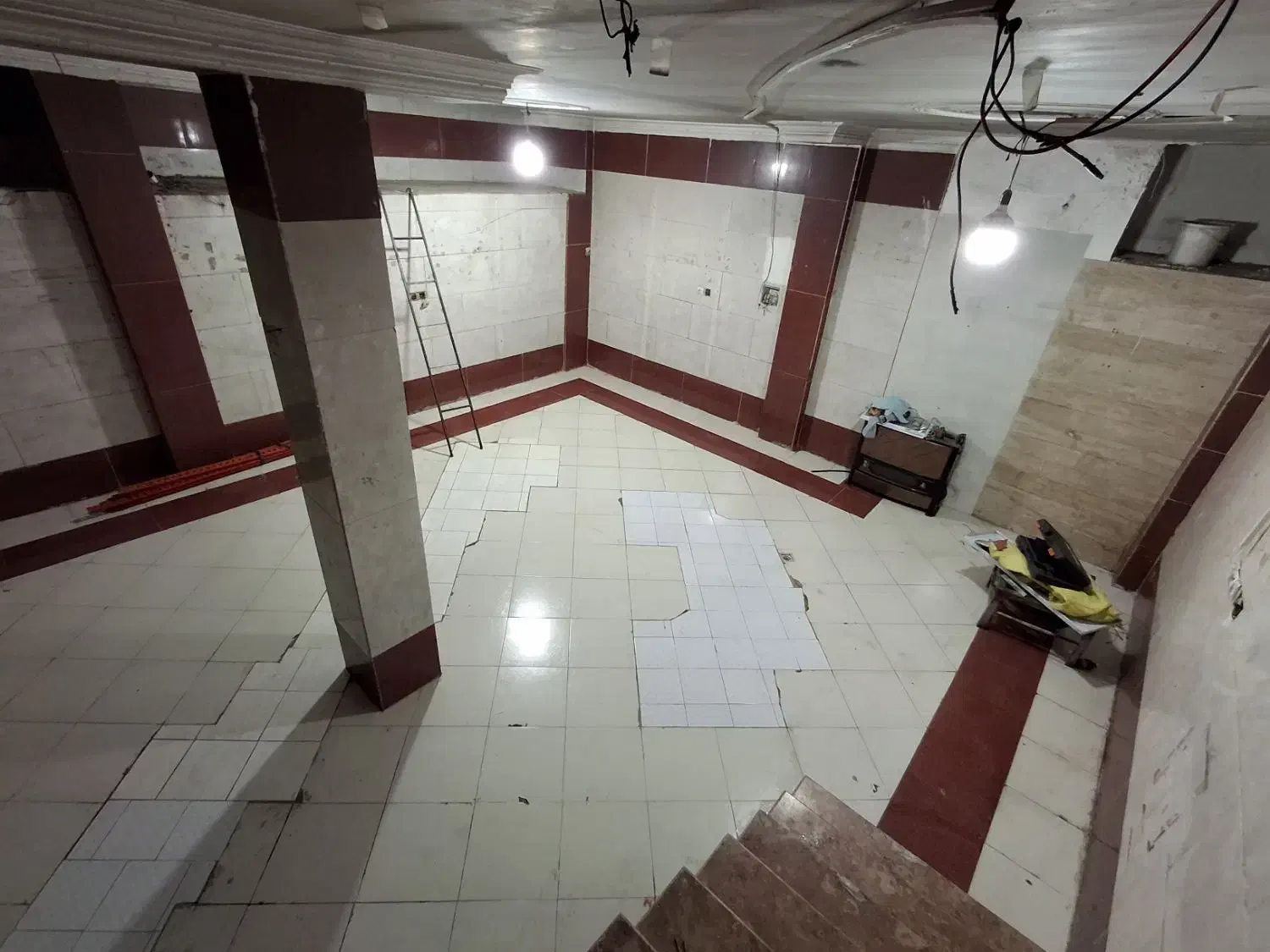 زیرزمین|اجارهٔ مغازه و غرفه|باقرشهر, |دیوار