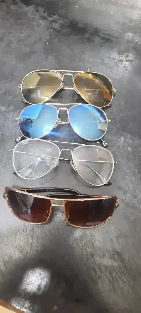 عینک|زیورآلات و اکسسوری|ایوان, |دیوار