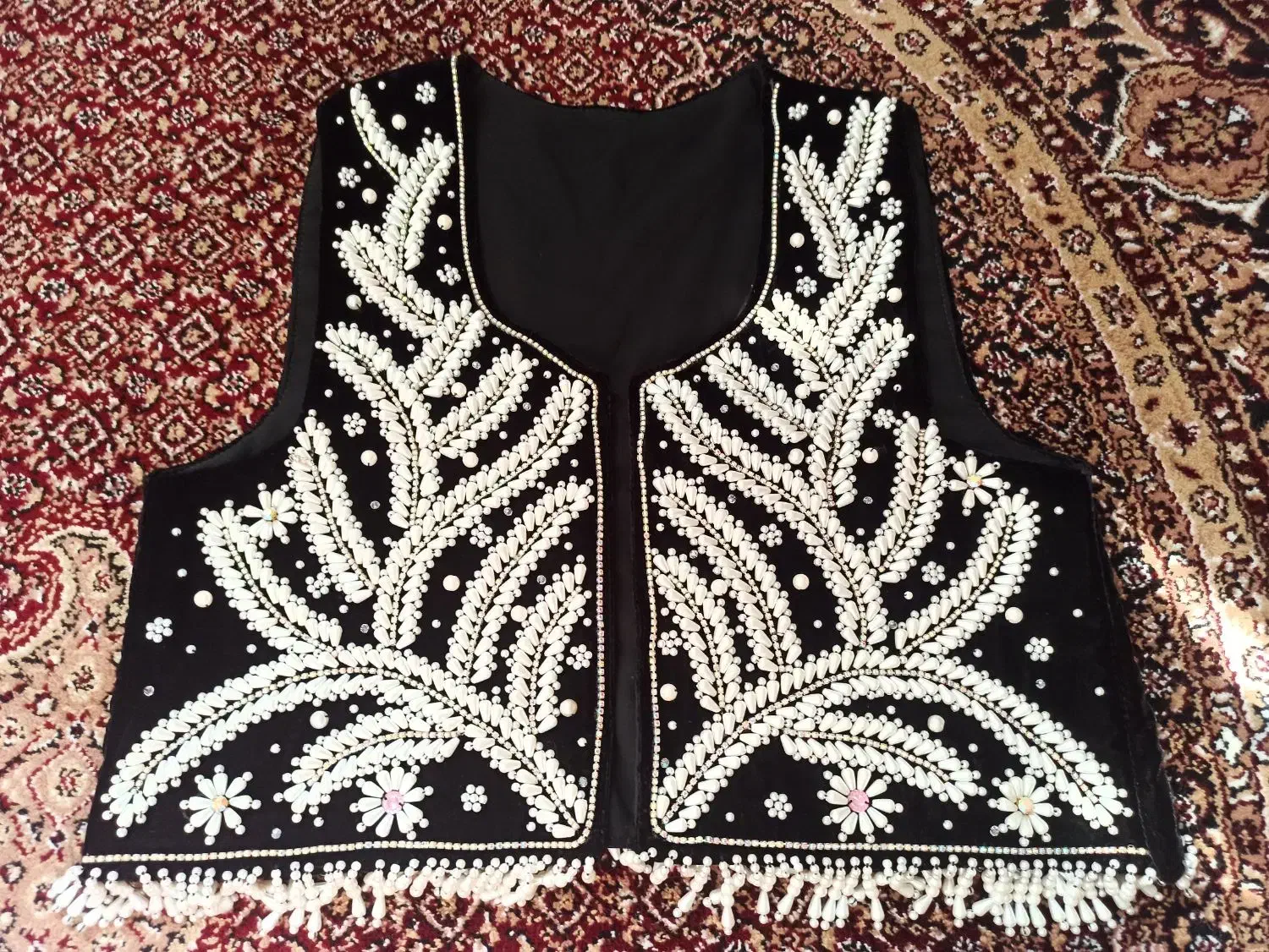 لباس|لباس|کلاترزان, |دیوار