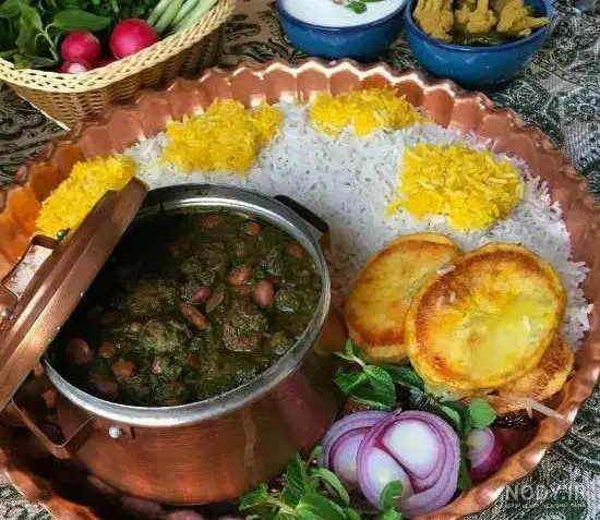 نیروی کار برای رستوران|استخدام خدمات فروشگاه و رستوران|سنقر, |دیوار