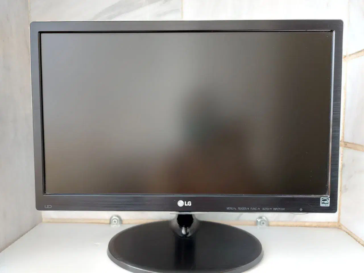 مانیتور LG|قطعات و لوازم جانبی رایانه|مراغه, |دیوار