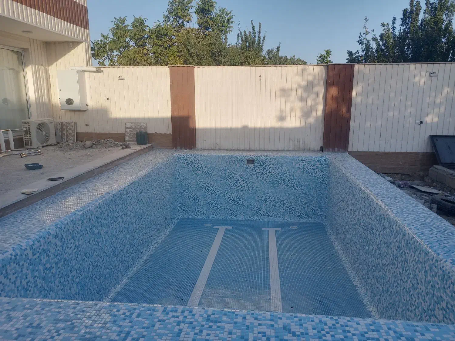 نصب کاشی و سرامیک استخری|خدمات پیشه و مهارت|اصفهان, دارک|دیوار