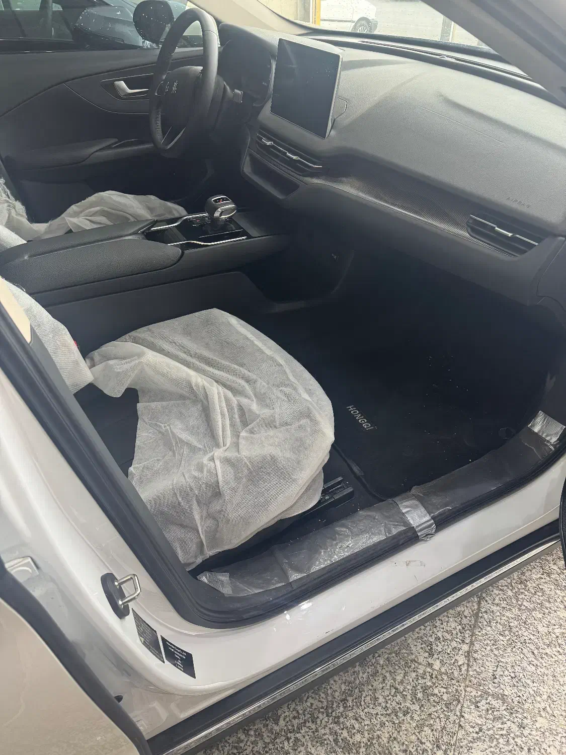 هونگچی EQM5 صفر کیلومتر|خودرو سواری و وانت|تهران, شهرک ابوذر|دیوار