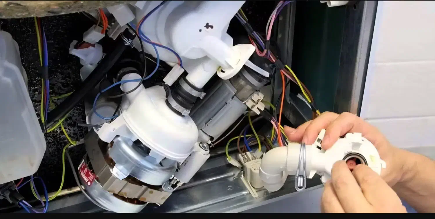 تعمیرات انواع ظرفشویی، لباسشویی، یخچال درهرسین|خدمات پیشه و مهارت|هرسین, |دیوار