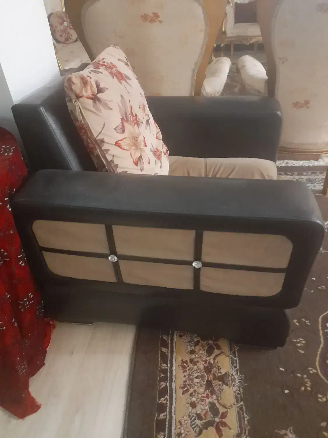 مبل تک نفره|مبلمان خانگی و میز عسلی|کیاسر, |دیوار