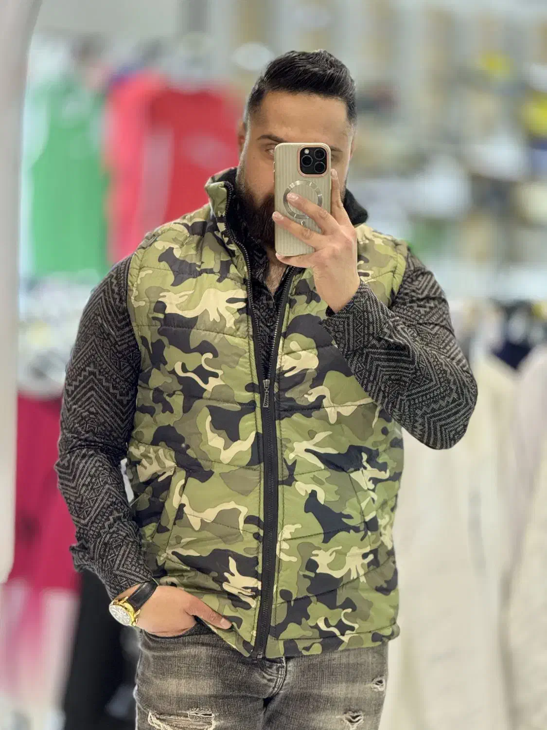 پافر چریکی طرح یک کتونی بازار جهاد امین|لباس|کرمانشاه, |دیوار