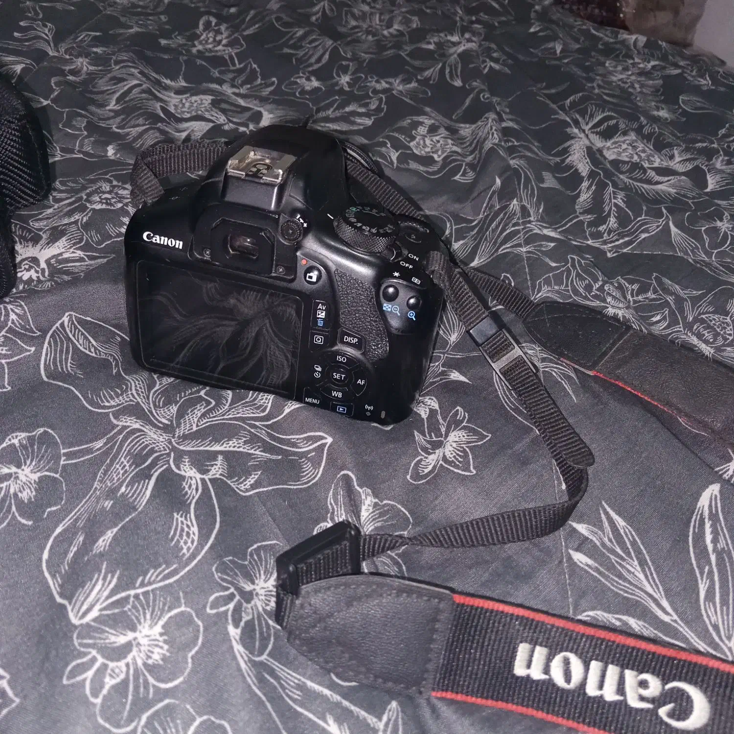 دوربین کنون1300d|دوربین عکاسی و فیلمبرداری|تهران, استخر|دیوار