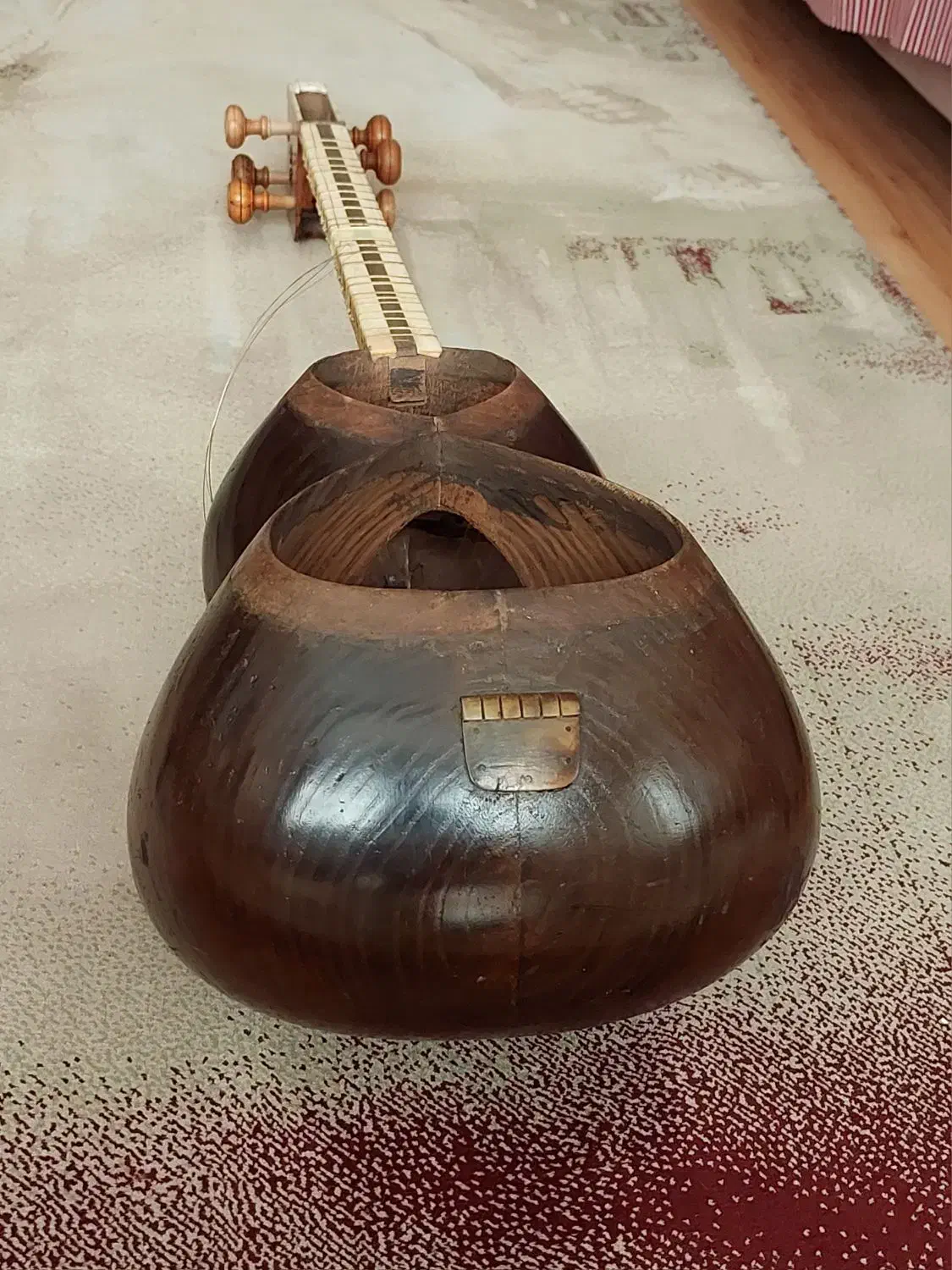 تار قدیمی حرفه‌ای|سازهای سنتی|تهران, جنت‌آباد مرکزی|دیوار