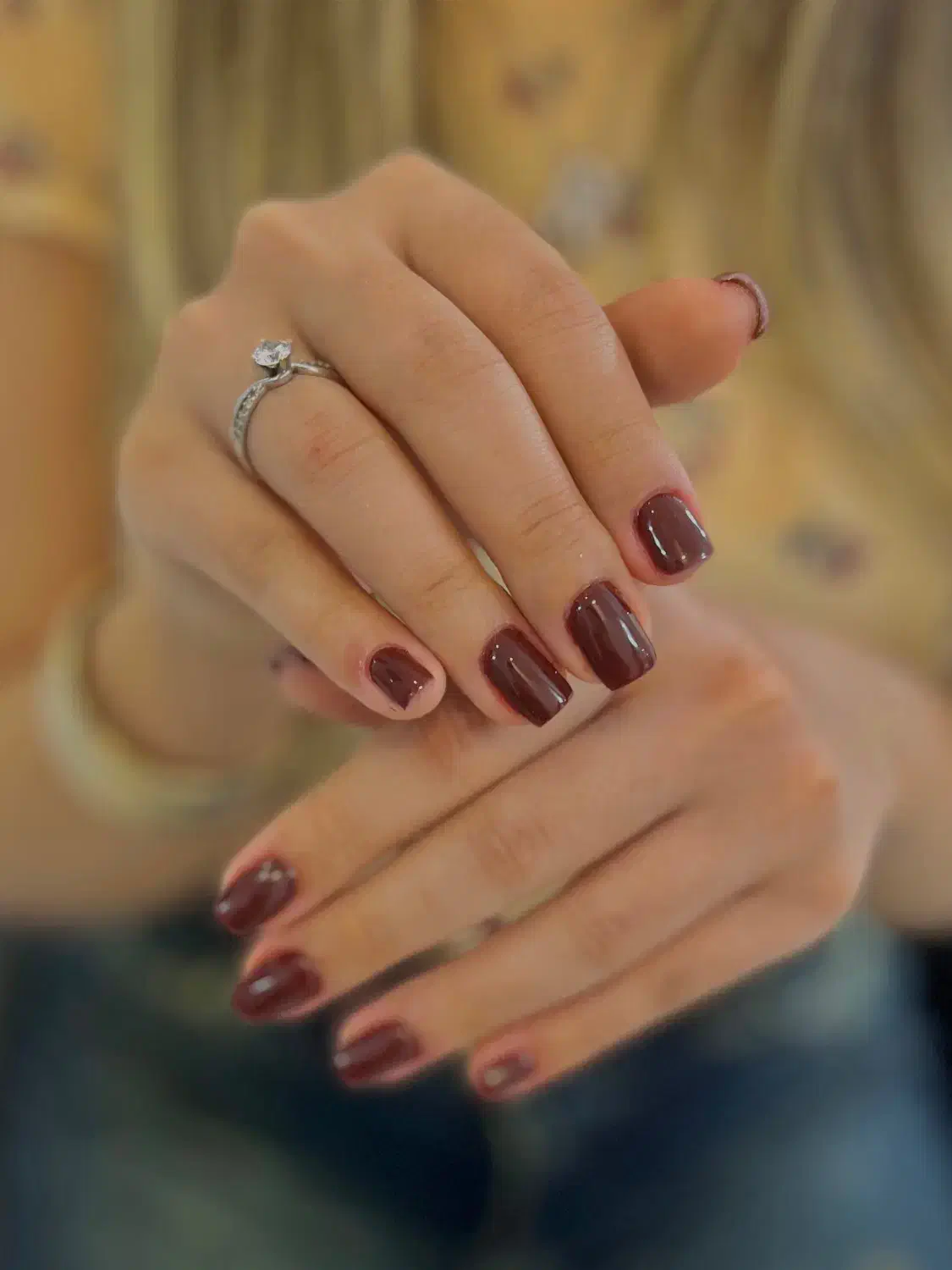 کاشت ناخن|خدمات آرایشگری و زیبایی|مشهد, انقلاب|دیوار