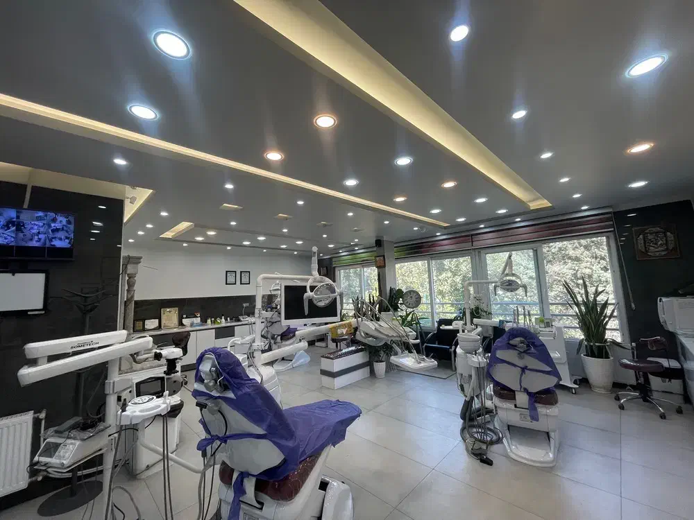 دندانپزشک متخصص درمانی ریشه با پروانه طبابت|استخدام درمانی، زیبایی، بهداشتی|ملایر, |دیوار