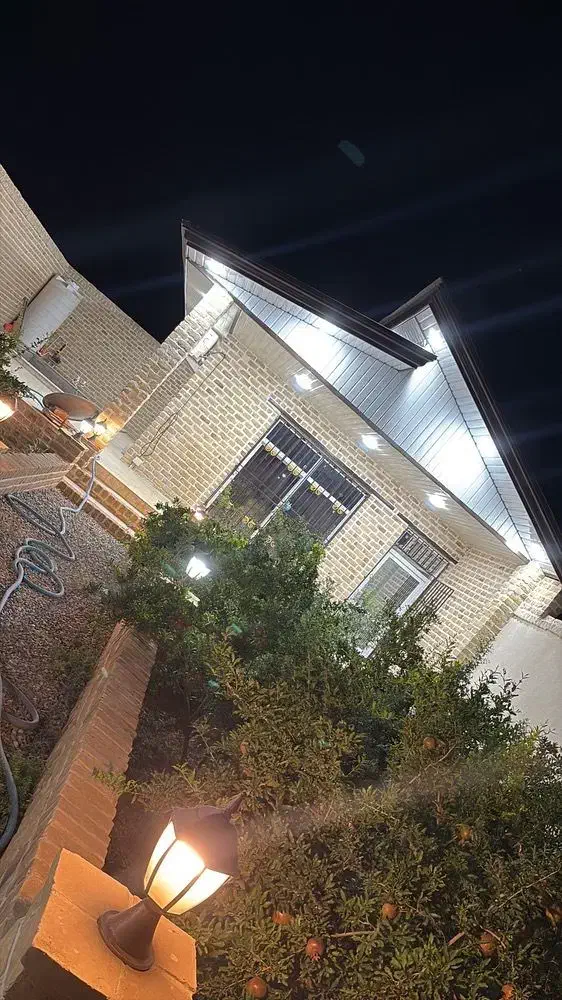 اجاره خانه ویلایی|اجارهٔ کوتاهمدت ویلا و باغ|ساوه, |دیوار