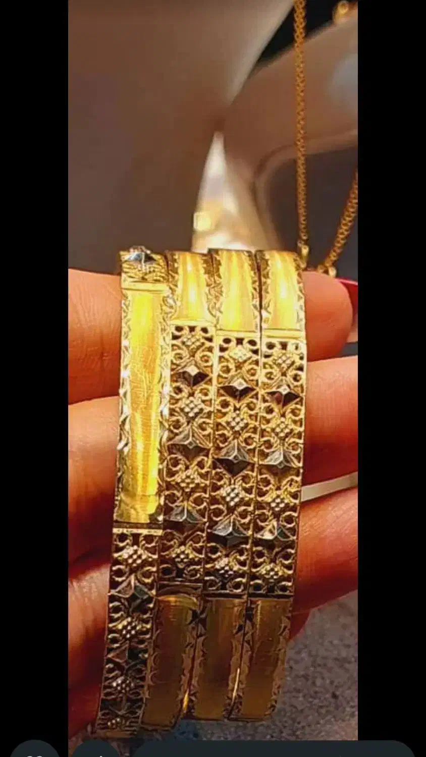 النگو گیلدا|جواهرات|دهدشت, |دیوار