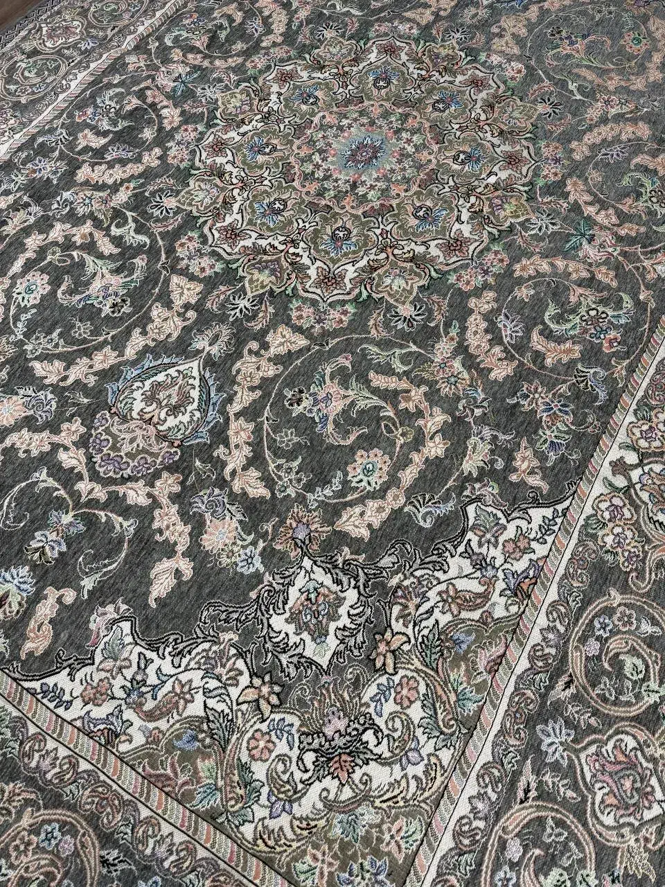 روفرشی مخمل|روفرشی|ساوه, |دیوار