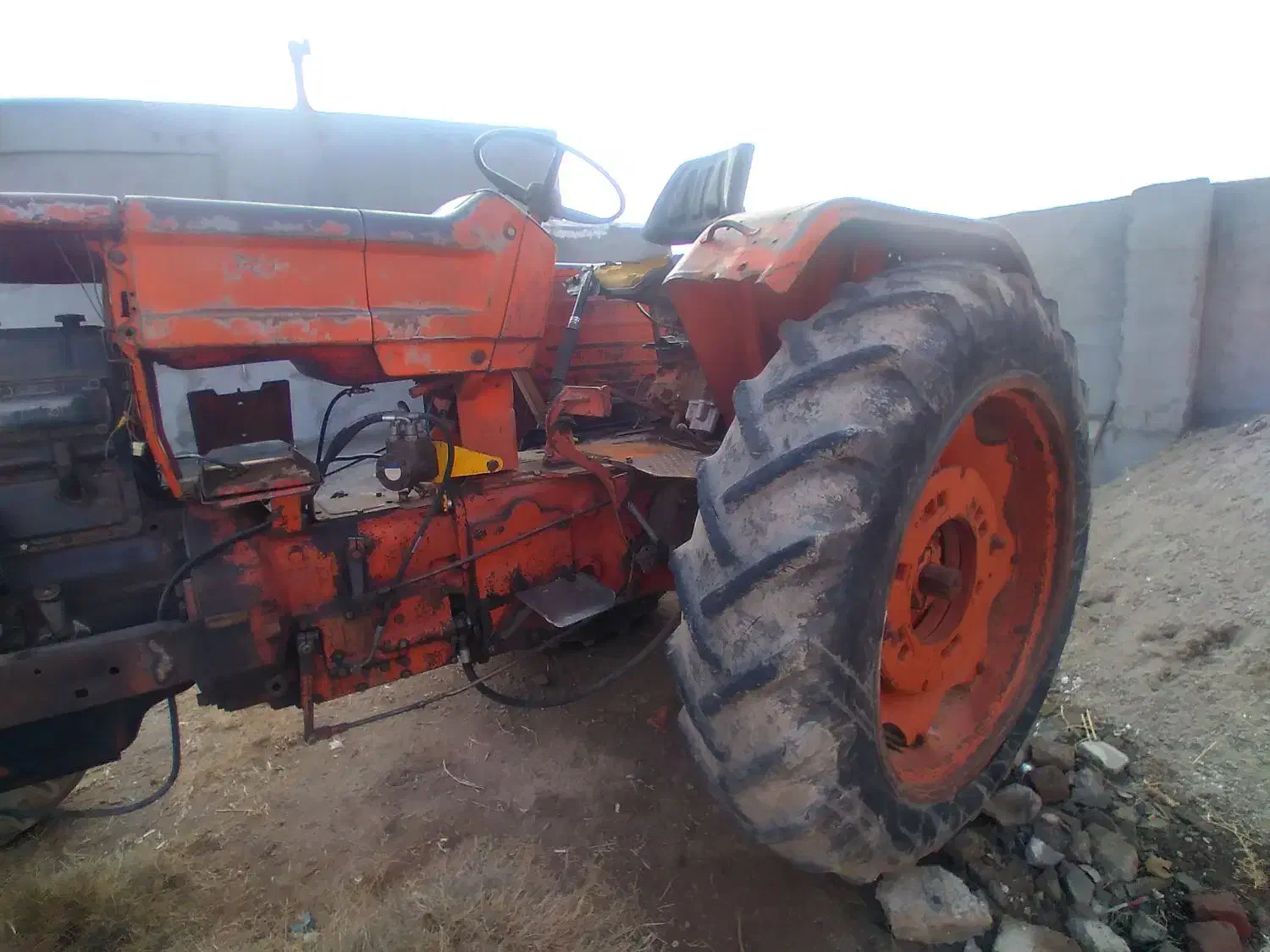 تراکتور رومانی مدل ۶۳|خودرو سنگین|میاندوآب, |دیوار