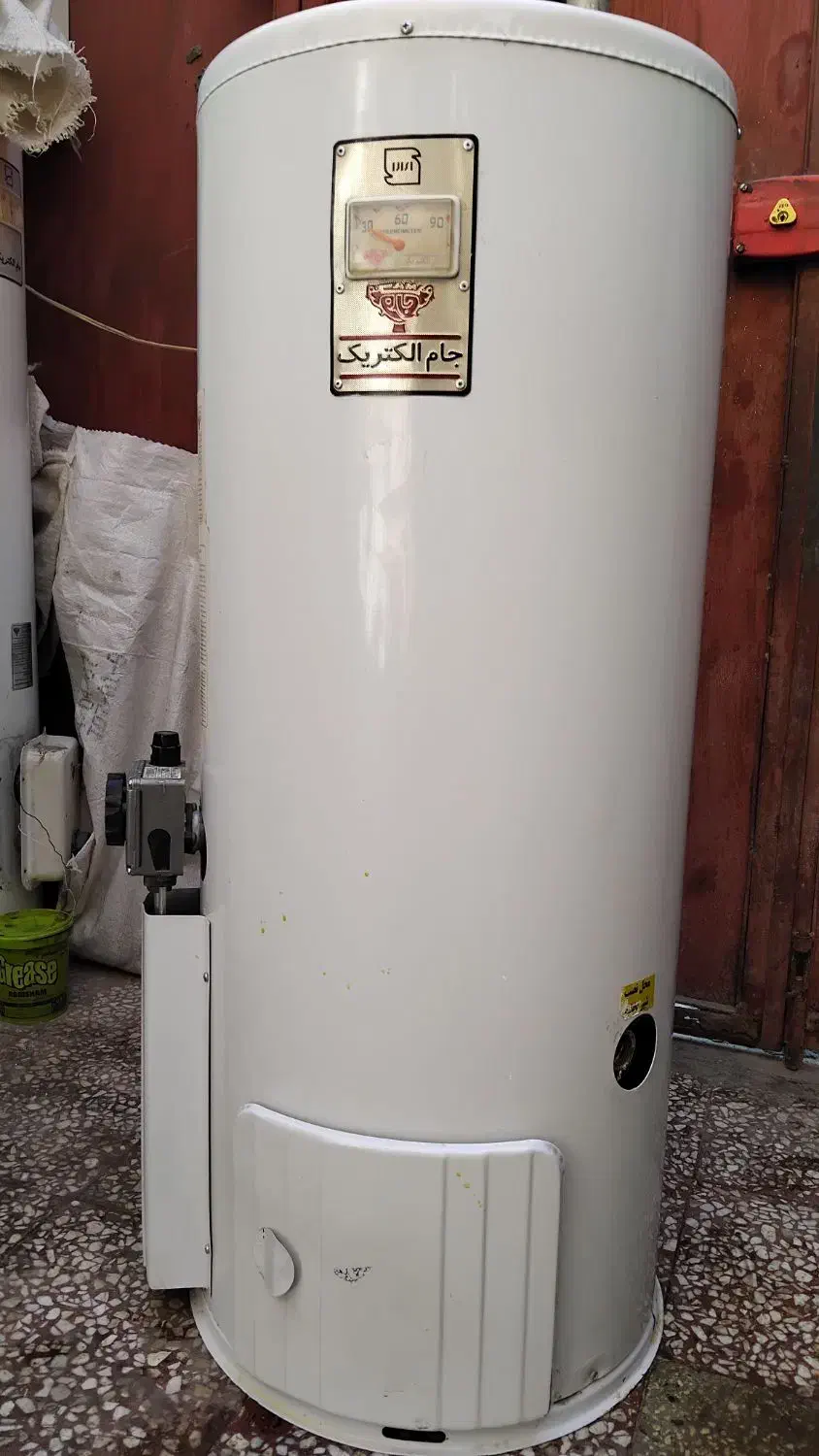 آبگرمکن زمینی 25 گالن جام الکتریک یک سال کارکرد|آبگرمکن، پکیج، شوفاژ|قم, قلعه کامکار|دیوار