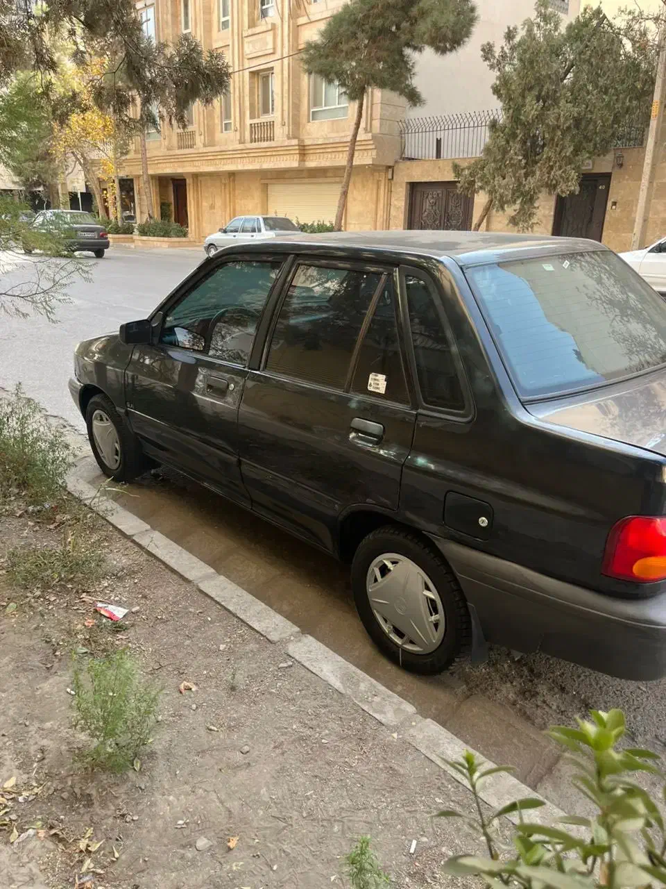 پراید مشکی ۸۴ تمیز کم کار|خودرو سواری و وانت|مشهد, شهرآرا|دیوار