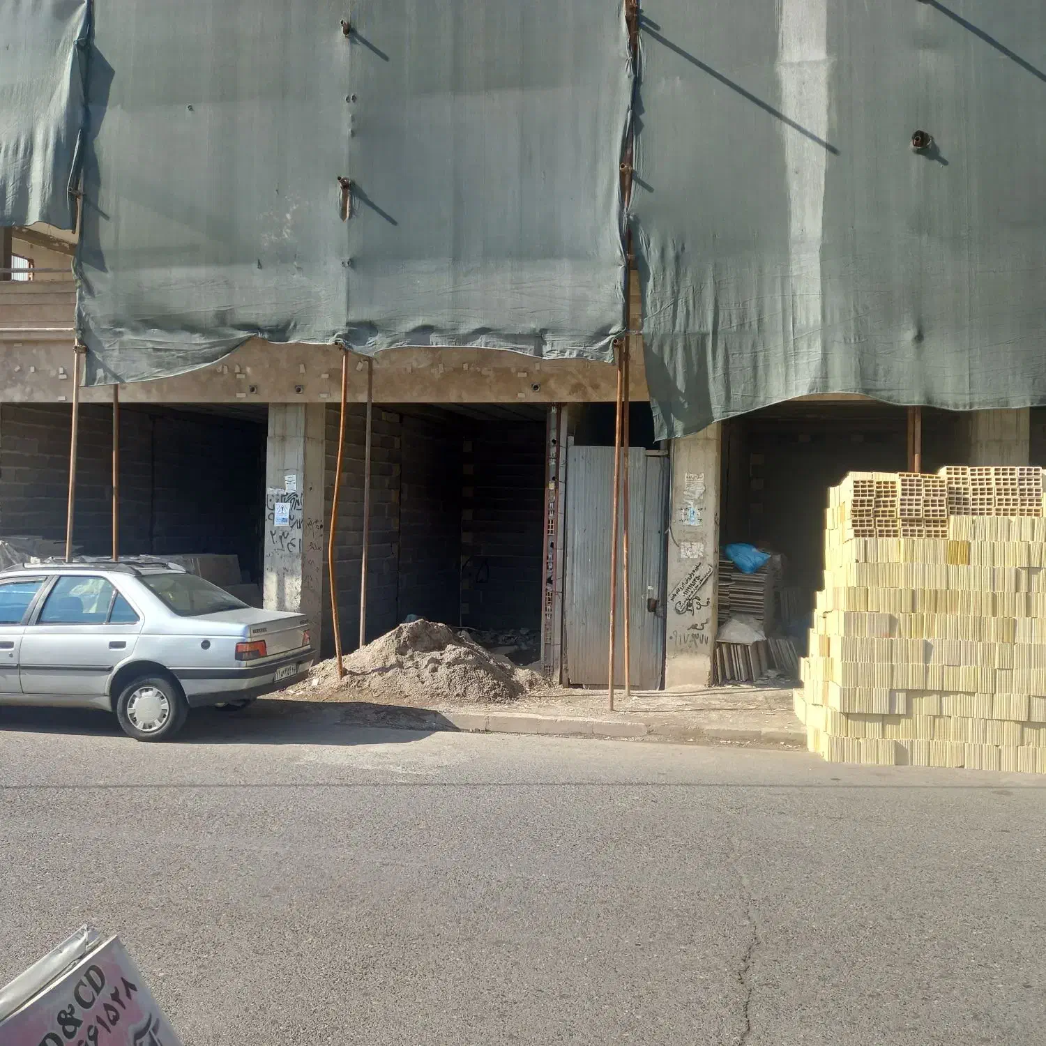 پیش فروش تجاری ۱۴ الی ۳۳ متر منظریه ولیعصر|پیشفروش املاک|رشت, منظریه|دیوار