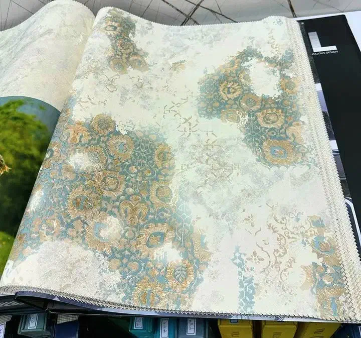 مرکزکاغذ دیواری مدروزرشت2025ساده سفید پتینه|خدمات پیشه و مهارت|رشت, رشتیان|دیوار