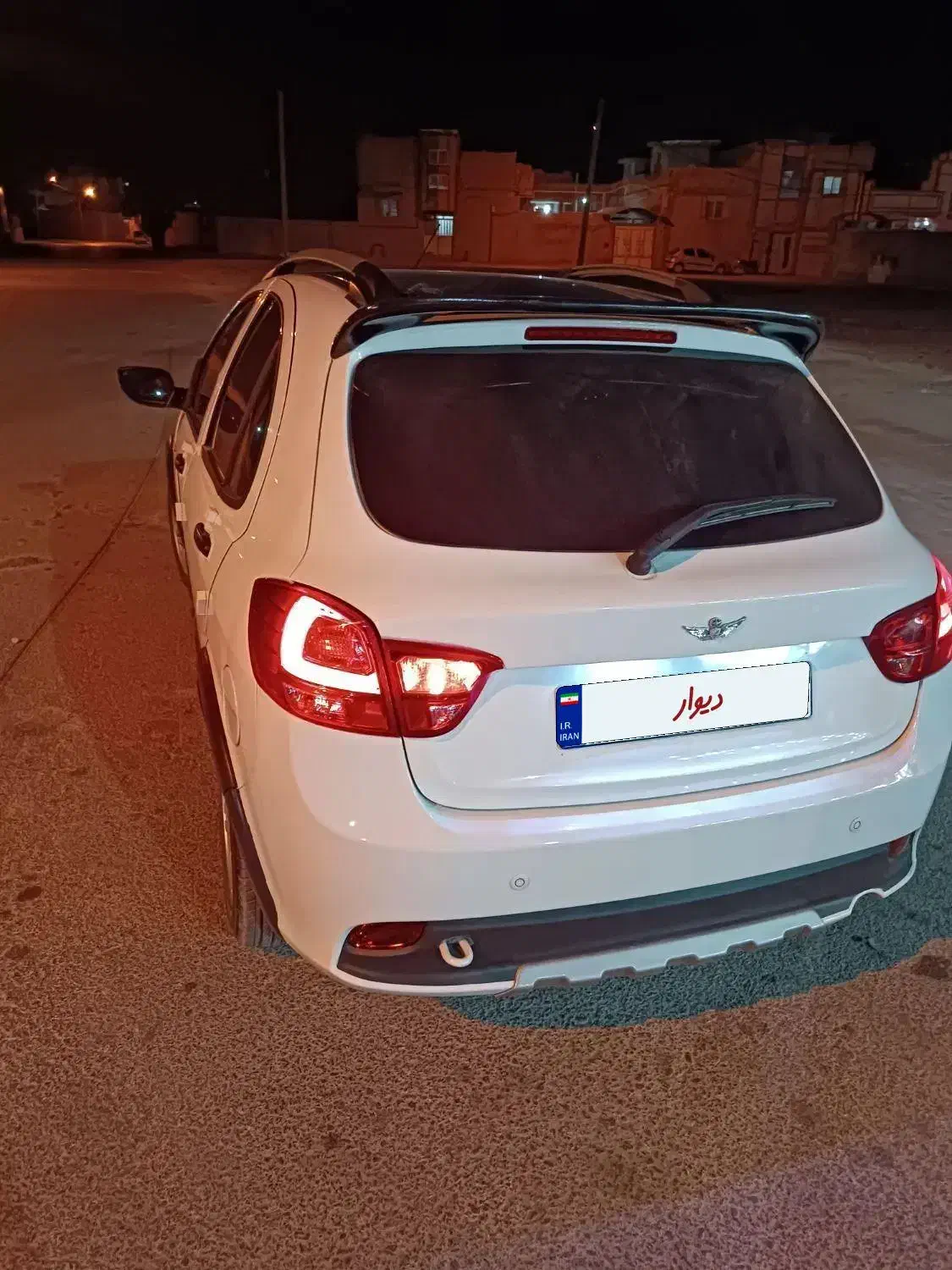 کوئیکRسفید مشکی|خودرو سواری و وانت|شیراز, فرگاز|دیوار