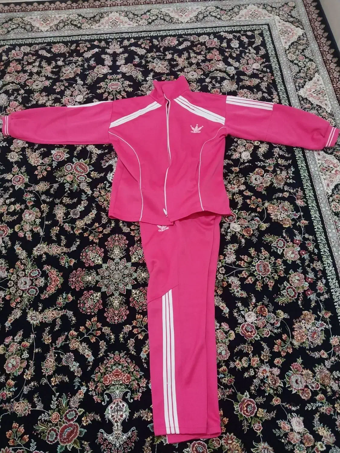 لباس ورزشی|تجهیزات ورزشی|اشتهارد, |دیوار