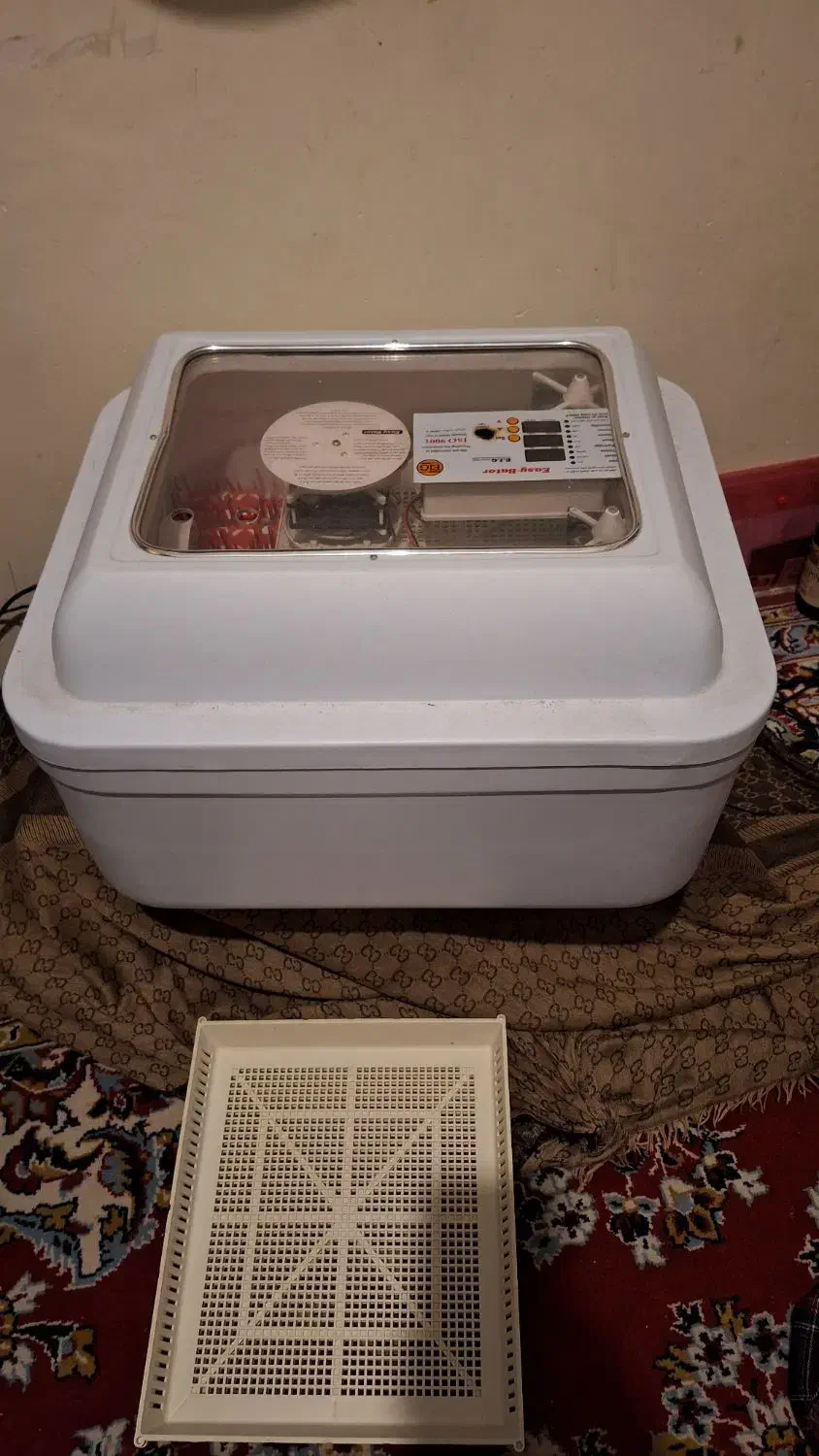 دستگاه جوجه کشی ۱۰۰ تایی با تمام امکانات درحد نو|لوازم جانبی حیوانات|یاسوج, |دیوار