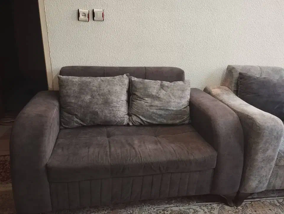 مبل 6 نفره در حد نو|مبلمان خانگی و میز عسلی|شاهین‌شهر, شهرک گلدیس|دیوار