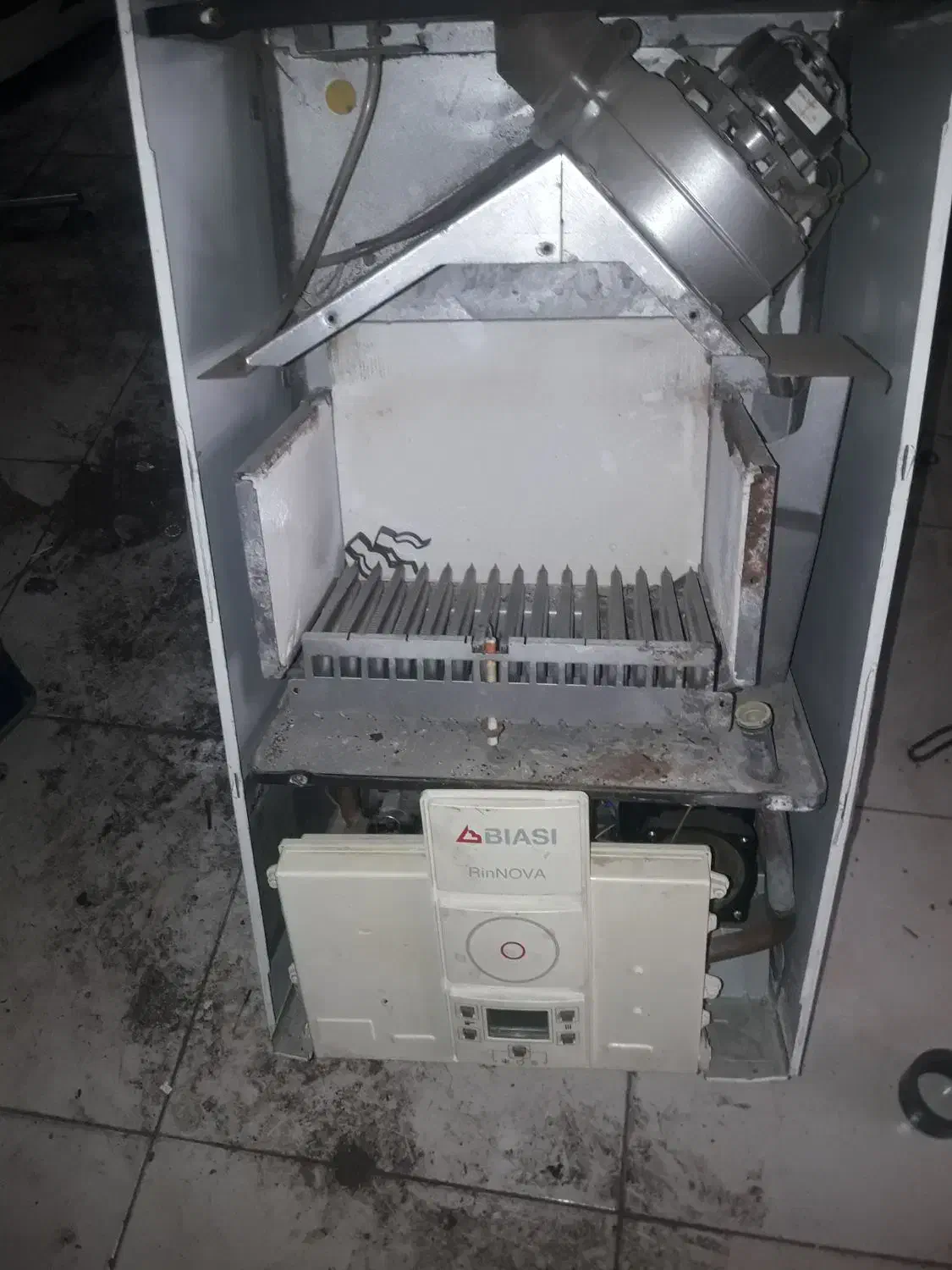 پکیج|آبگرمکن، پکیج، شوفاژ|نظرآباد, نظرآباد|دیوار