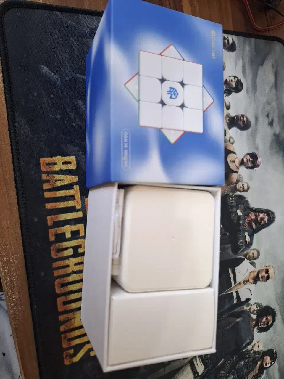 روبیک گنز 14 مگلو نو|اسباب‌‌بازی|اهواز, بعثت|دیوار