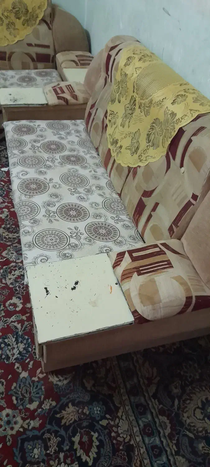 مبل راحتی ۵ نفره|مبلمان خانگی و میز عسلی|زابل, |دیوار
