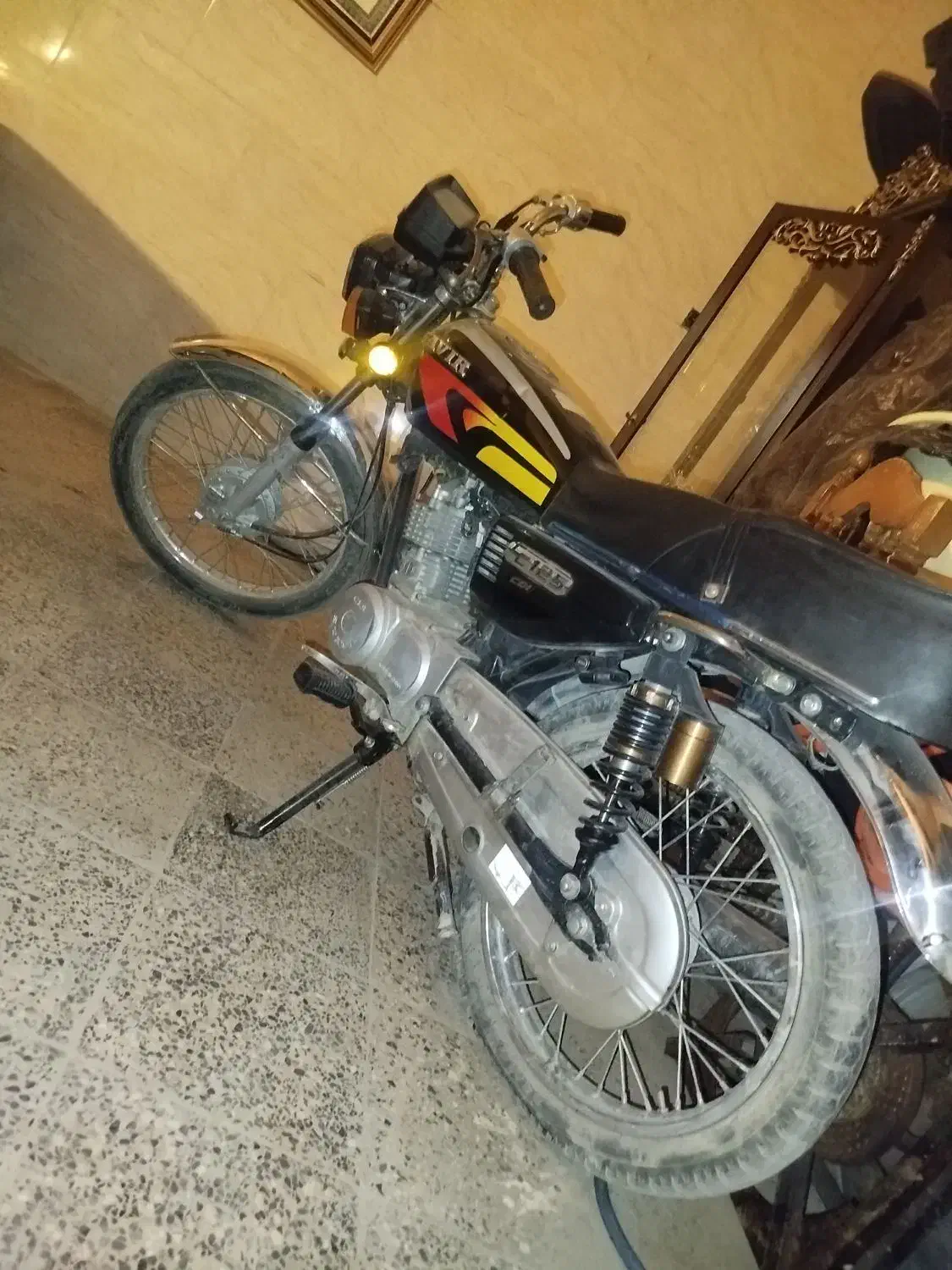 فروشی|موتورسیکلت|خمینیشهر, |دیوار